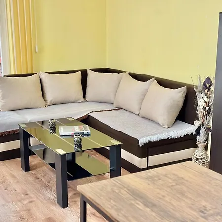 Modern & Cozy For 4 Guests In Sofia, Lozenets * Sofia