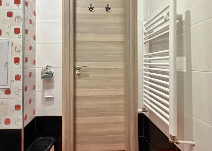 Modern & Cozy For 4 Guests In Sofia, Lozenets דירה סופיה