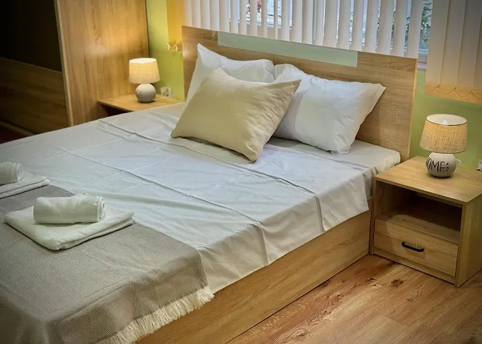 Modern & Cozy For 4 Guests In Sofia, Lozenets דירה *