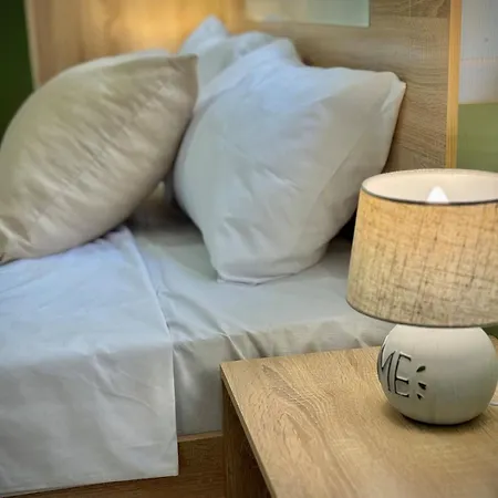 Modern & Cozy For 4 Guests In Sofia, Lozenets